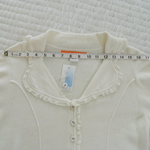 Cynthia Steffe Off White Cropped Ruffled Sweater Jacket, NWT Size 10 - Picture 5 of 12